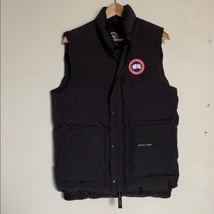 Small men Canada goose sleeveless jacket